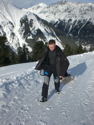 Floo im Aufstieg knapp unterhalb der Hütte