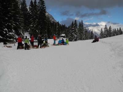 DSCN3496.JPG (767.57 KiB) 21467 mal betrachtet Am Hohen Sattel - nicht alleine