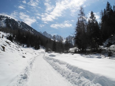 DSCN4242.JPG (796.9 KiB) 11262 mal betrachtet Abzweigung Salfains