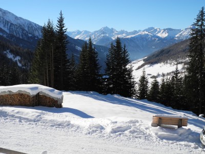 Blick von der Terrasse der Naviser Hütte