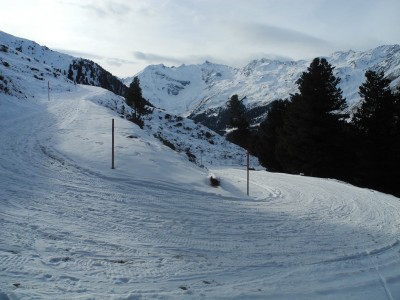 DSCN9542.JPG (1.16 MiB) 25364 mal betrachtet Kurve im oberen Abschnitt